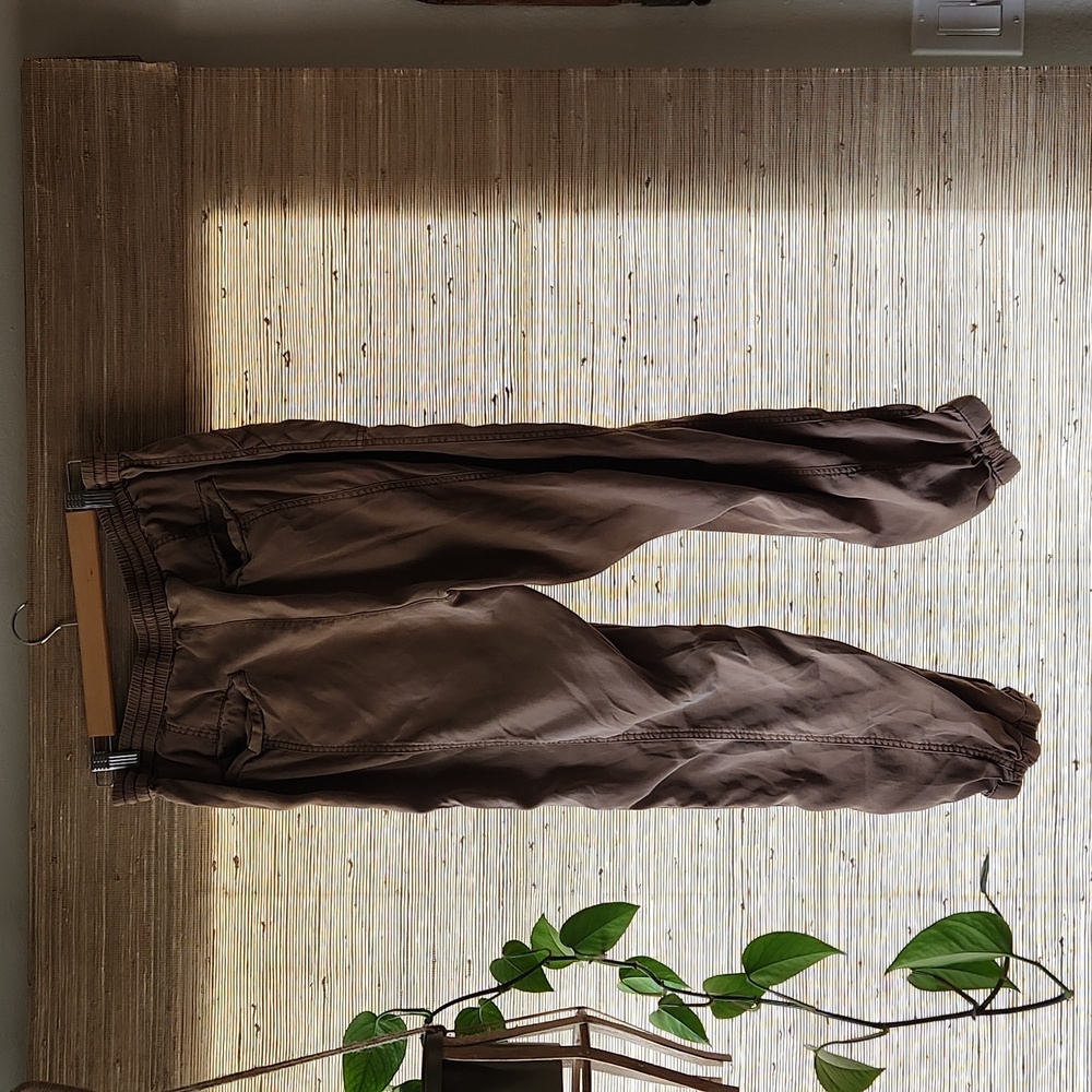 Hei Hei Elastic Waist + Ankle Brown Pants Size Large - Picture 3 of 4